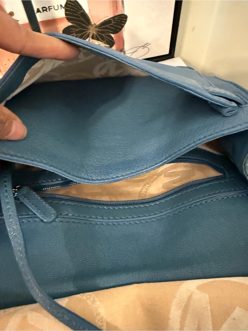 Michael Kors Hamilton Travel Teal Blue Pebbled Leather Crossbody - Picture 8 of 13
